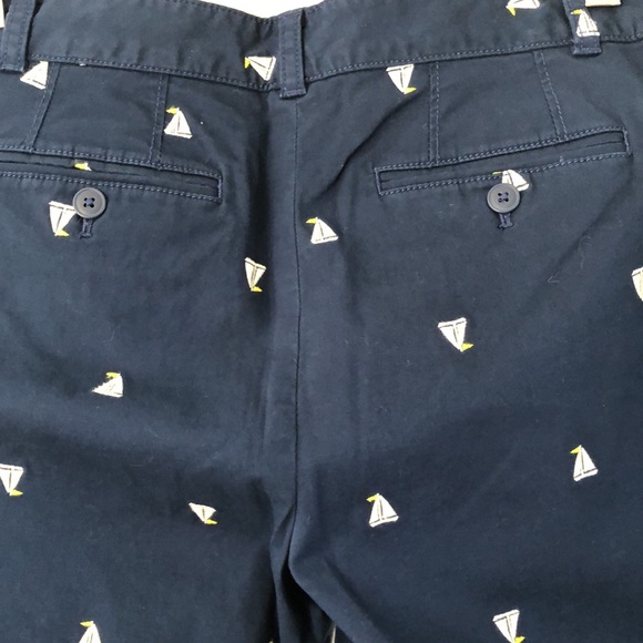 Talbots Weekend Chino Navy With Embroidered Sailboats Size 10 Petite - Picture 4 of 5